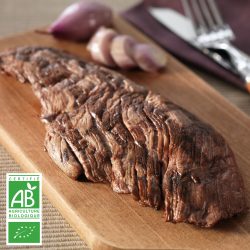 Bavettes BIO par 2 par la Ferme Bichet, viande de boeuf charolais bio à la ferme traditionnelle, domaine et prairies naturelles, livraison fraîcheur.